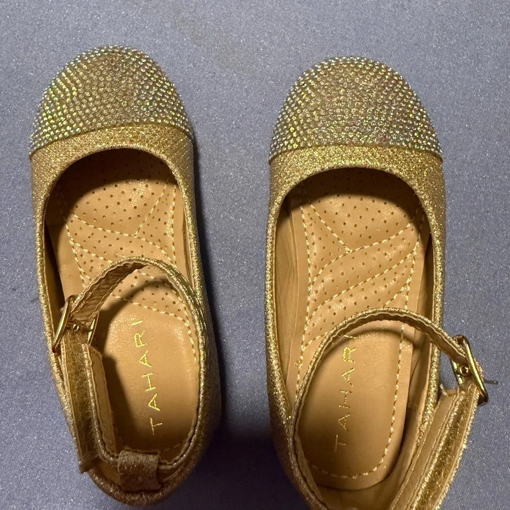 New Tahari Gold Kids Dress Shoes Sz 7